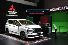 Mitsubishi Pilih Thailand...