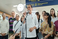 Terkait Jadwal Operasional...