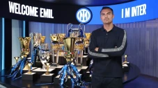 Emil Audero Resmi Gabung...