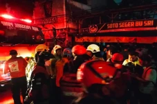 Kebakaran Hebat di Kawasan...