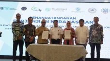 Tingkatkan Transparansi...