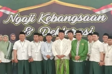 Santri dan Alumni Ponpes...