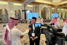 Hadiri Konferensi Internasional...
