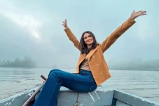 Luna Maya Tidak Tahan...