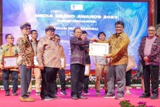 SINDOnews.com Raih Penghargaan...