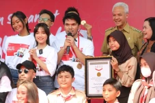 Bagikan 1.017 Paket...