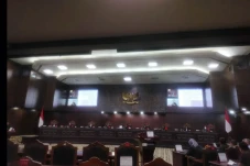 MK Larang Kampanye Politik...