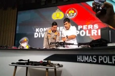 Karyawan PT KAI Tersangka...
