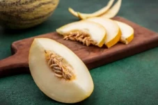Manfaat Biji Melon,...