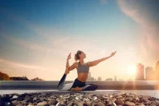 Yoga Asana Efektif Turunkan...