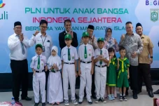 Kenalkan Coding, PLN...