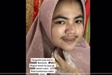 Pengantin Wanita Berkumis...