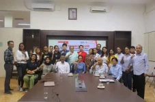 Sejarah Baru, 16 Mahasiswa...