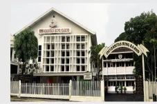 Profil 5 Kampus di Indonesia...