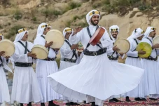 Arab Saudi akan Gelar...
