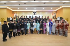 Penyumbang PDRB Terbesar,...