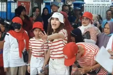 HUT ke-78 RI, Ayu Ting...
