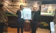 Hadiri Acara IJTI di...