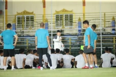 Jelang Laga Perdana...