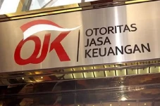 Gaduh soal Pinjol di...