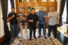 Suporter Dukung Penuh...
