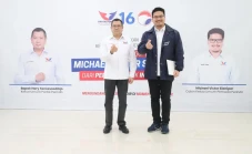 HT Yakin Michael Victor...