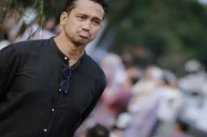 3 Artis yang Orangtuanya...