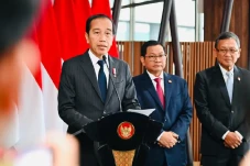 Presiden Jokowi Hari...