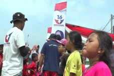 Meriah! Kader dan Pengurus...