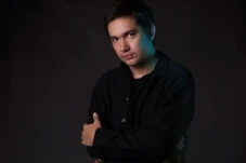 Ultah ke-32, Adipati...