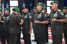 KSAD Pimpin Sertijab...