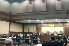 Sidang Johnny G Plate,...