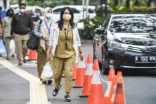 Daftar Lengkap Gaji...