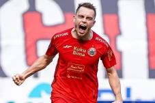 Maciej Gajos Bertekad...