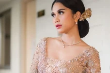 Azizah Salsha Masih...
