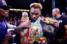 Jermell Charlo Ngamuk...