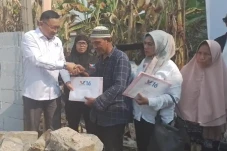 Partai Perindo Salurkan...
