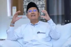 KH Cholil Nafis: Boleh...