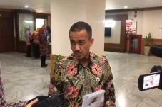 Pemkot Jaktim Kenakan...