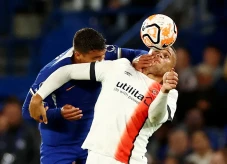 Chelsea Raih Kemenangan...