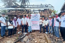 Partai Perindo Salurkan...