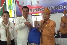 Perindo Mendengar dan...
