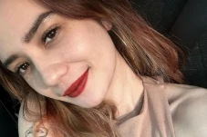 Putri Anne Tunjukkan...