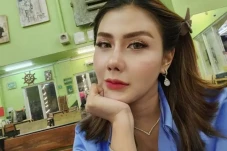Rey Utami Beli Kendaraan...