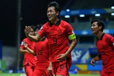4 Pemain Timnas Korea...