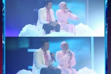 Duet Romantis Paul dan...