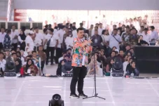 Ini Cerita di Balik...