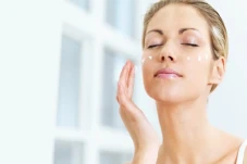 3 Skincare yang Wajib...