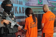 Gadis Seksi Sukabumi...