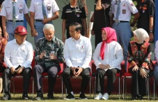 Tiru Sekolah Rintisan...